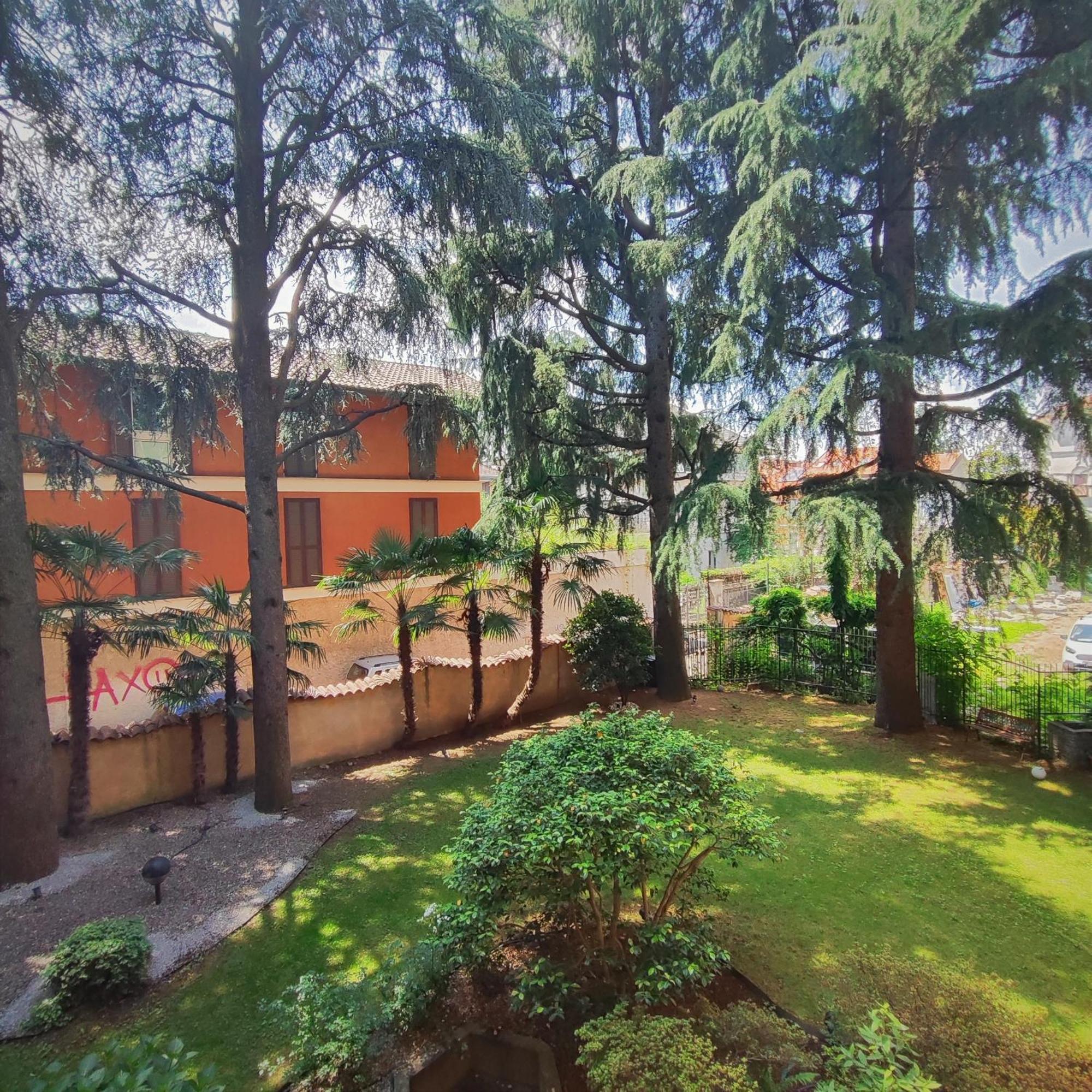 Apartment Hub 21052 Milan,lakes,mxp,a8,train Station Busto Arsizio