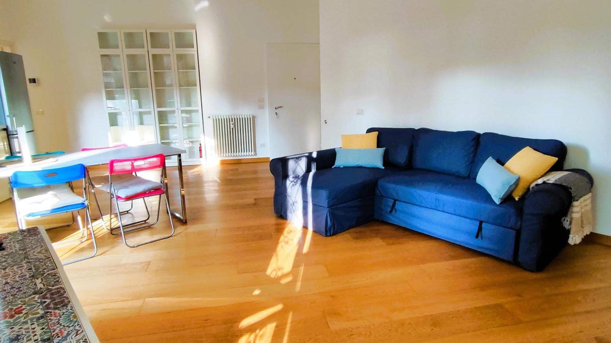 Apartment Hub 21052 Milan,lakes,mxp,a8,train Station *